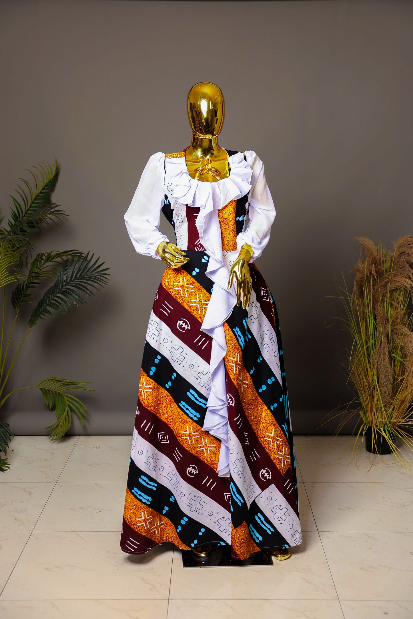 Robe Lola